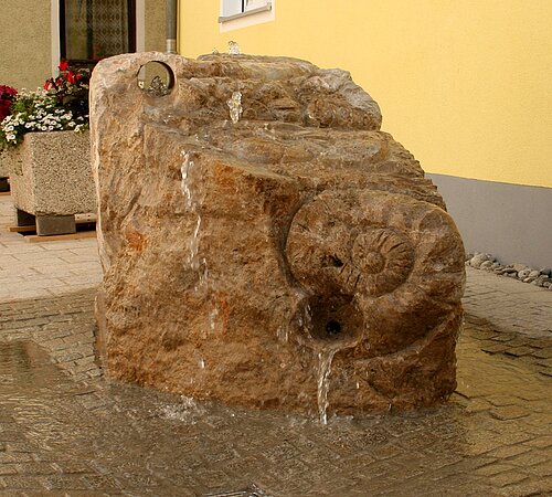 Ammonitenbrunnen Dietfurt