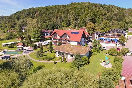 zur-linde_schambachtal_vogelperspektive.jpg