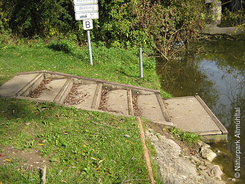 Bootseinstieg nach dem Waltinger Wehr