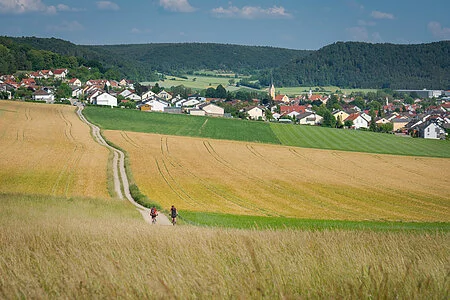 Oberhalb von Dietfurt am Freibad