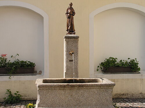 Franziskusbrunnen