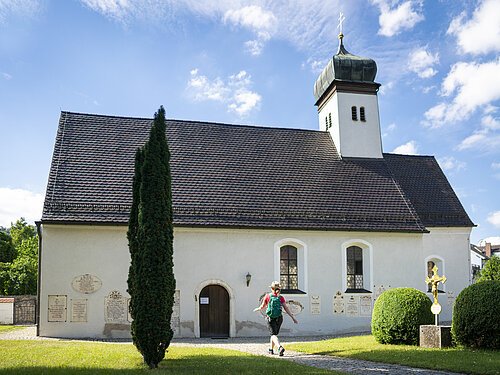Katholische Filialkirche St. Georg - Außenansicht
