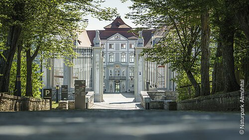 Blick auf Schloss Hirschberg