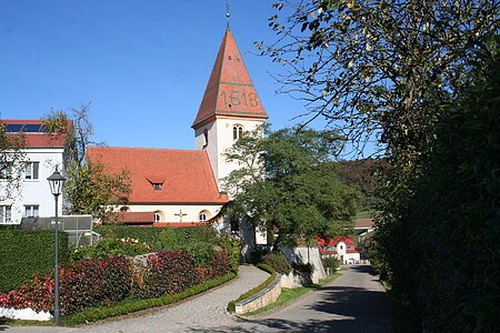 Pfarrkirche St. Johannes Evangelist in Großhöbing